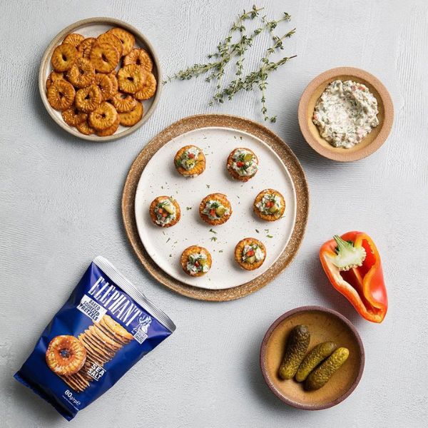 Vegan Baked Pressed Pretzels with Sea Salt - 80g (Parallel Import)